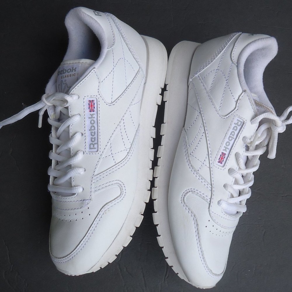 SIZE 5. REEBOK Club classic White Leather sneakers - Picture 8 of 16
